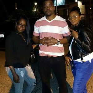 Meet your Posher, Deonta